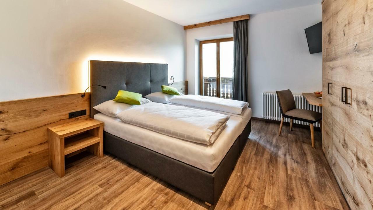 Hotel Garni Sonngart Andrian Extérieur photo