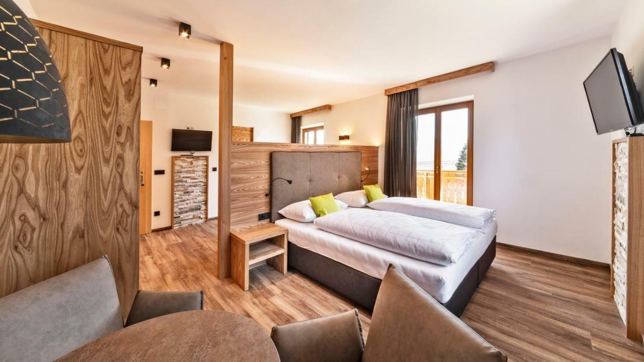 Hotel Garni Sonngart Andrian Extérieur photo
