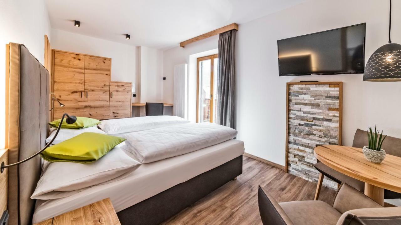 Hotel Garni Sonngart Andrian Extérieur photo